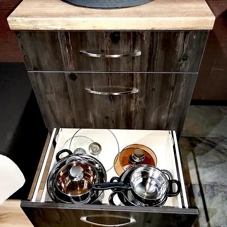 за гости в *