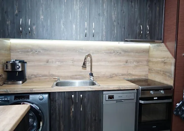 за гости в Παμπόροβο