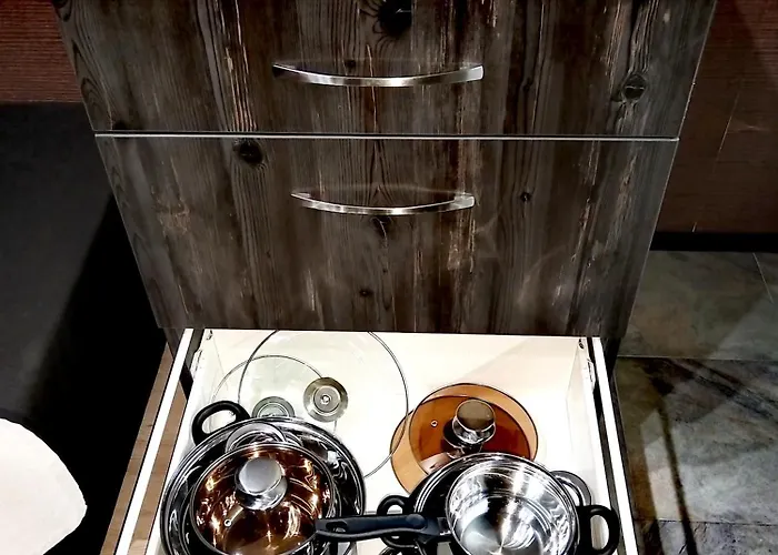 за гости в *