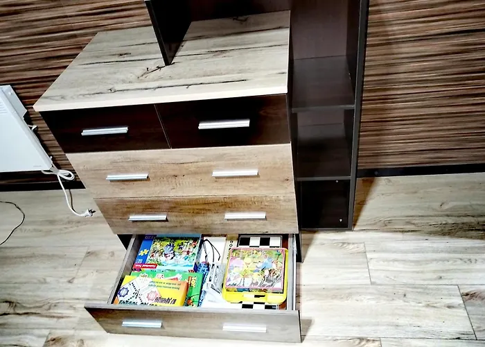 за гости в Διαμέρισμα *